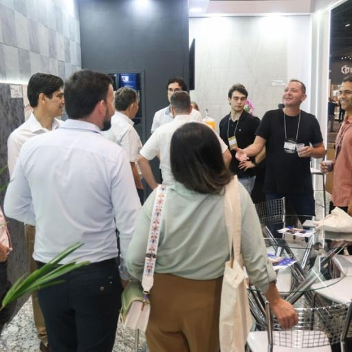 Sinrochas-MG encerra participação na Marmomac Brazil com destaque para visibilidade e negócios