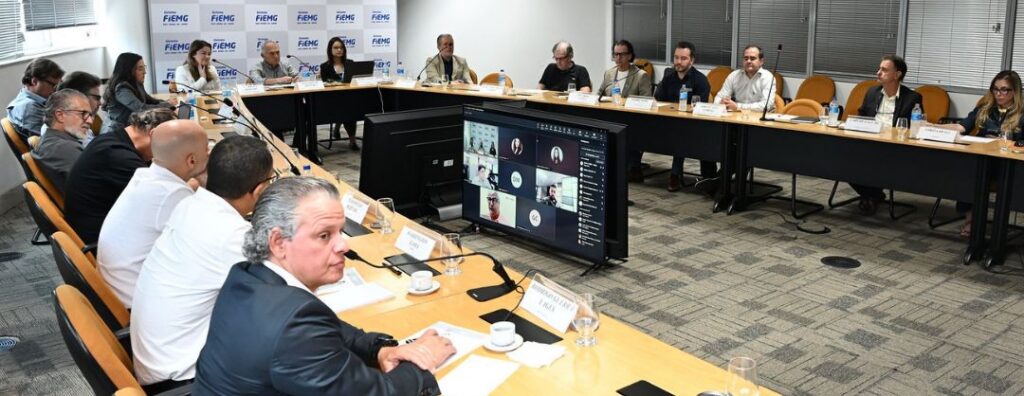 Câmara de Obras Industriais da FIEMG debate inovação e transformação digital no setor