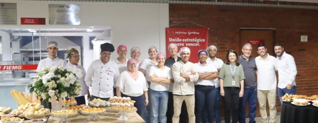 Feira de panificação marca encerramento de curso profissionalizante