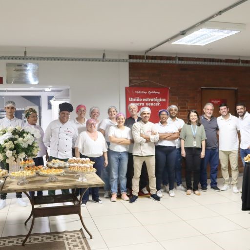 Feira de panificação marca encerramento de curso profissionalizante