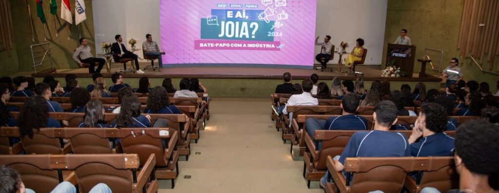 Bate-papo com a indústria aproxima estudantes do SESI e indústrias do Vale do Aço