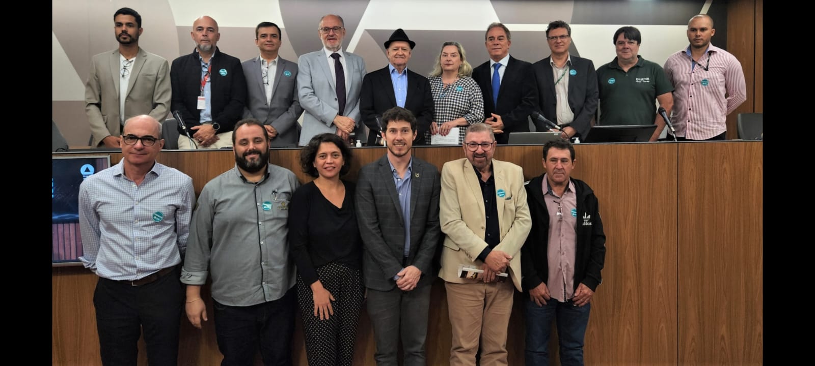 Produtores de vinho do Sul de Minas em audiência na ALMG