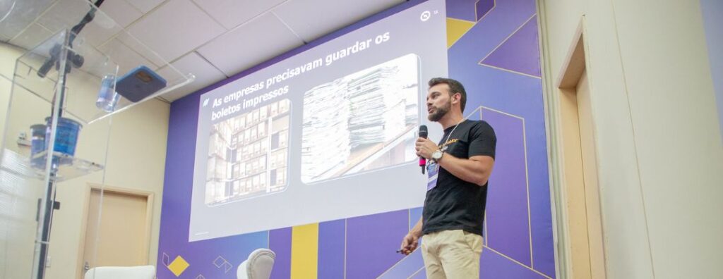 TOTVS exibe perspectivas da tecnologia no Minascon 2023
