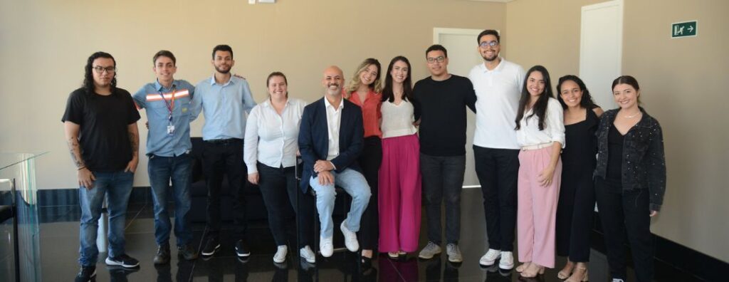Programa Residência Industrial forma 2ª turma