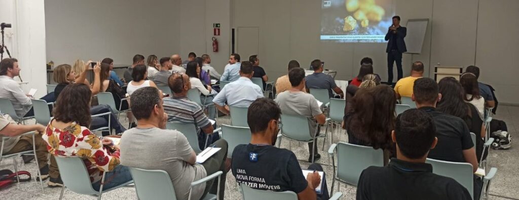 Sindimov promove palestra sobre técnicas de atrair clientes