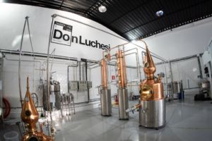 Destilaria mineira de produção de gin ganha premiação internacional