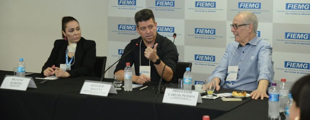 IEL promove debate sobre os desafios e tendências da educação executiva