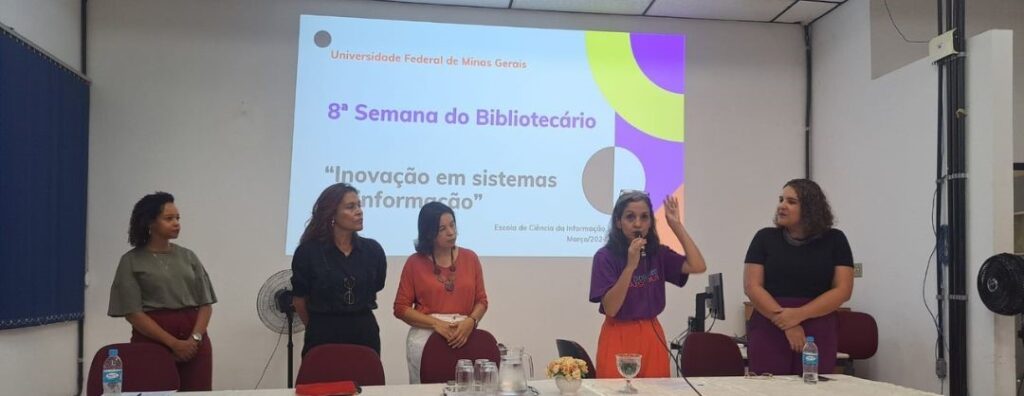 Encontro debate futuro da biblioteconomia