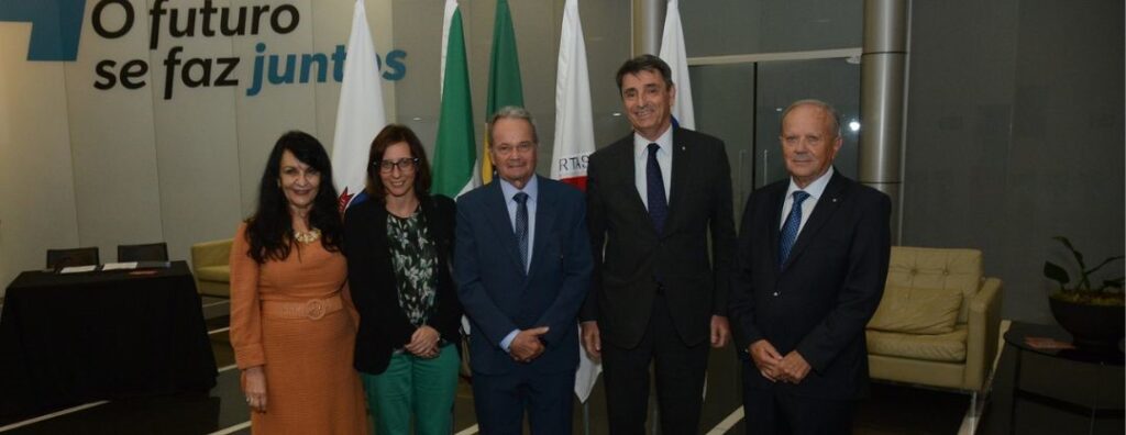 FIEMG recebe a visita de embaixador da Itália no Brasil