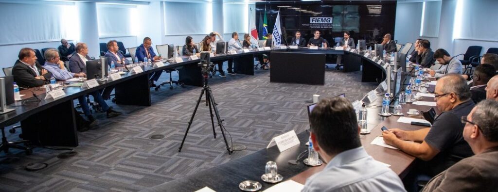 Programa Brasil Mais Produtivo foi apresentado na reunião do dia 26 de julho, na sede da FIEMG 