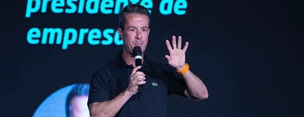 Hub de Carreiras Experience conecta jovens talentos ao mercado de trabalho