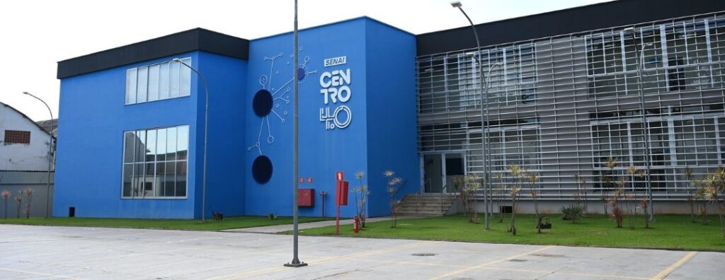 Dia Mundial do Trabalho: o futuro das carreiras na indústria 4.0 em Minas Gerais