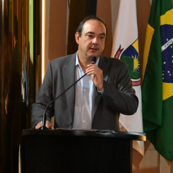 flavio_roscoe_presidente