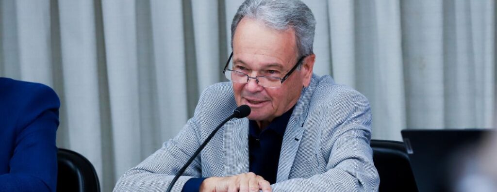 Câmara da Indústria de Metalurgia, Siderurgia e Mineração discute tarifaço e impacto nas exportações brasileiras