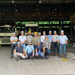 Sindimetal Patos de Minas fortalece parcerias em visita estratégica à Expometal e gigantes do setor